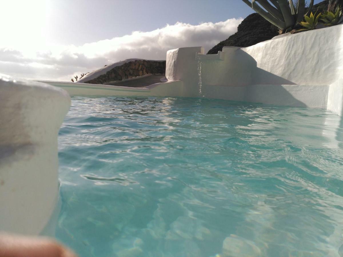 Villa Vilna House With Private Pool, Jacuzzi And Garden -Optional Pool And Jacuzzi Heating Agaete  Exterior foto